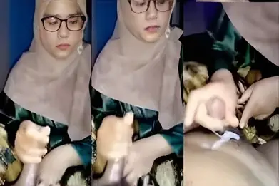 Bokep Jilbab Bu Guru Colicin Murid Sampai Crot Hot